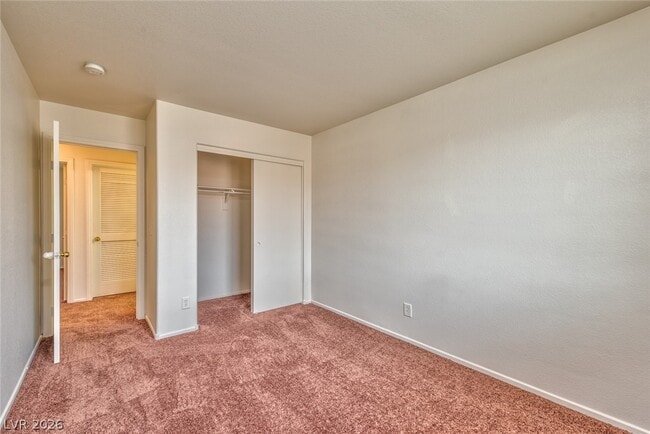Photo - 9219 Hollander Ave