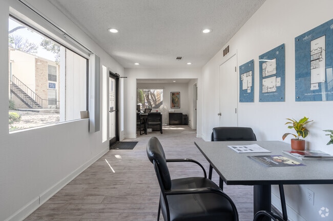 Leasing Office