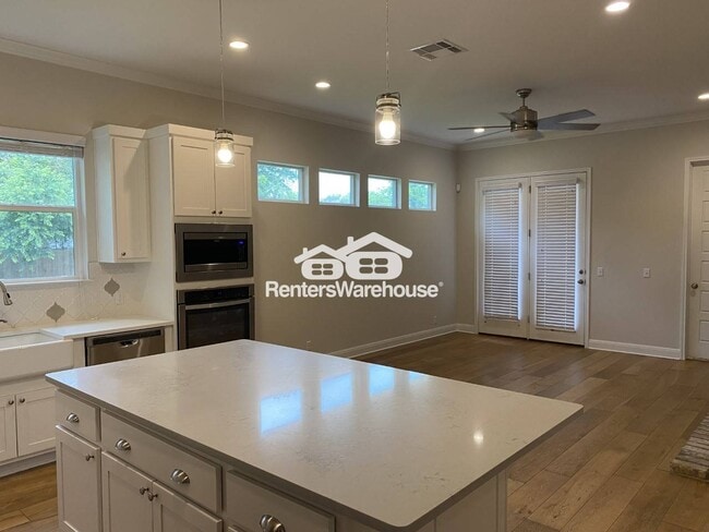 Photo - 1216 Forest St