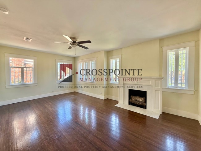 Photo - Tour Today! Charming 2 bedroom, 1 Bathroom!