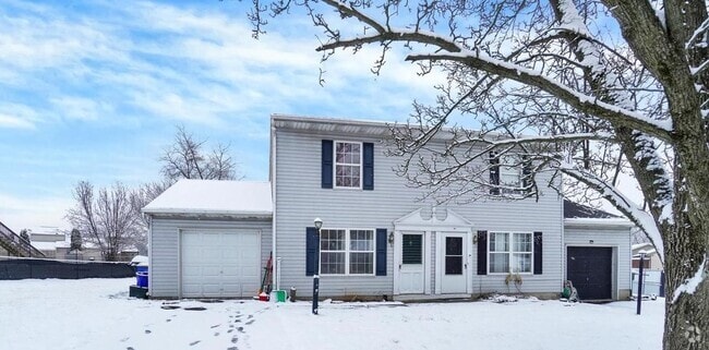 Building Photo - 2957 Solar Dr Rental