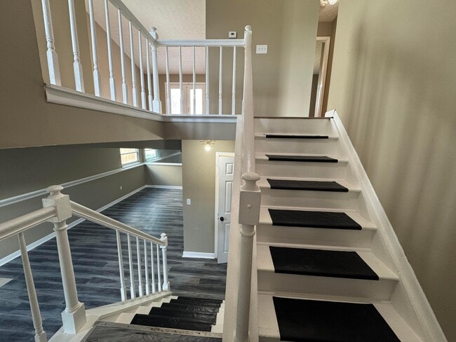 Photo - 3124 Creighton Pl