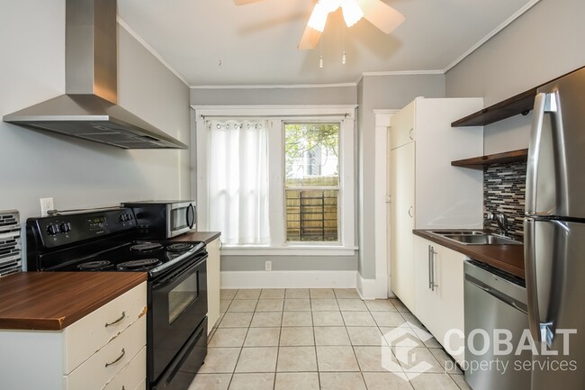 Photo - 1480 S Gordon St SW Rental