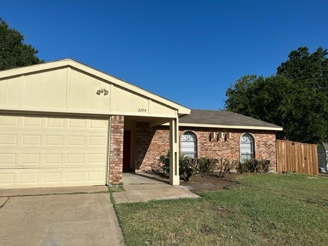 Photo - 5204 Hendrix Dr