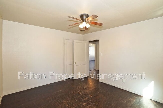 Photo - 106 N Virginia St