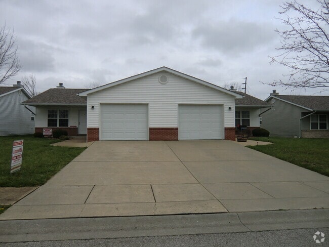 Building Photo - 211 Autumn Pine Dr Unit 211 Rental