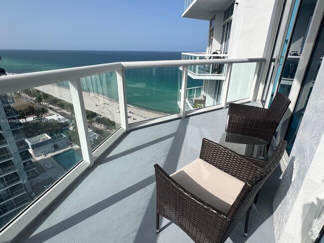 Building Photo - 6515 Collins Ave Unit 1801 Rental