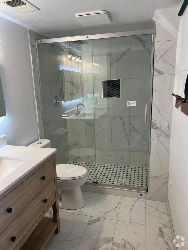 Building Photo - 866 3rd St Rental