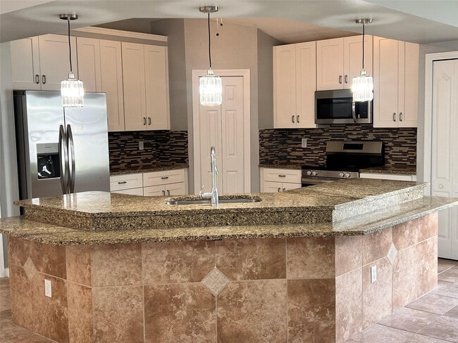 Photo - 1301 SW Gahaf Ave