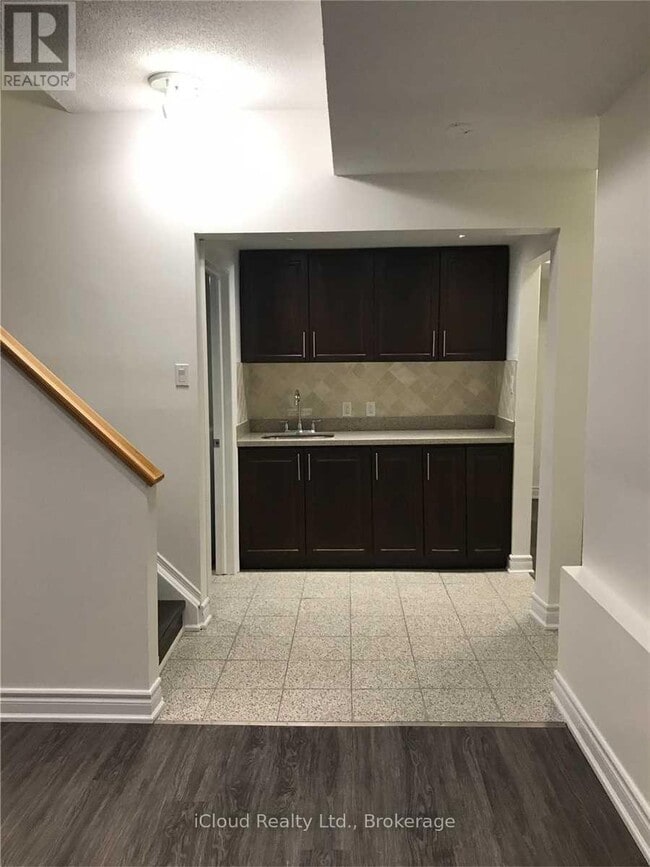 Photo - 1449 Ithaca Ct