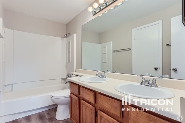 Building Photo - 18860 E Carmel Cir Rental