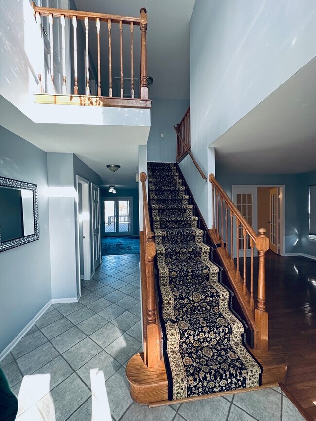 Photo - 1345 Iris Ave