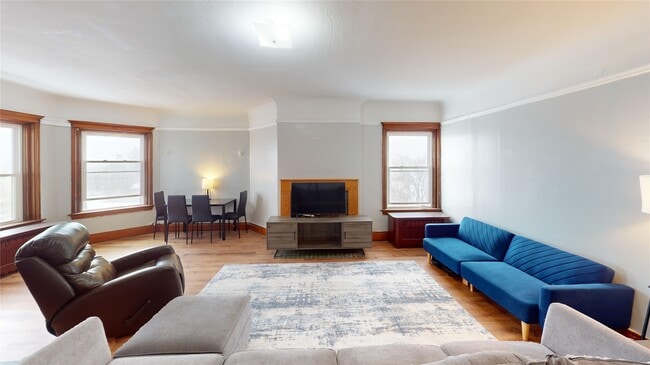 Photo - 99 Oak St Unit 6