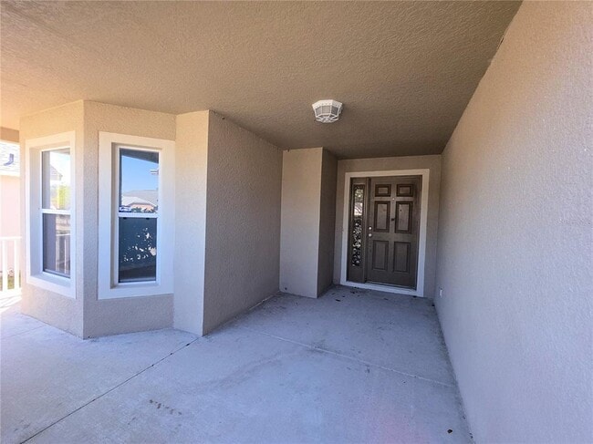 Photo - 2076 Newtown Rd