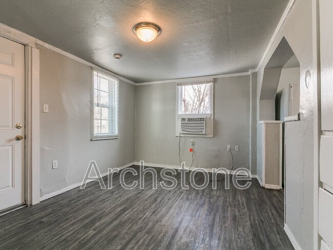 Photo - 1233 N Grand Blvd