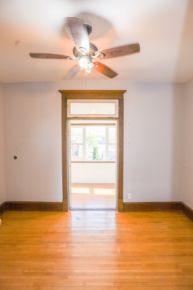 Photo - 2825 N Francisco Ave Unit 2
