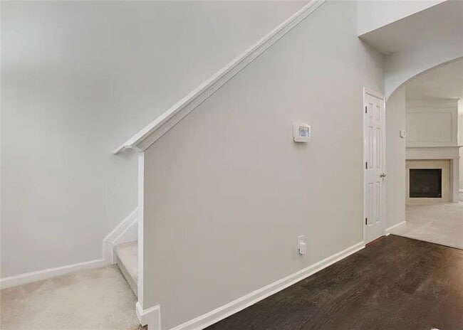 Photo - 924 Magnolia Leaf Dr