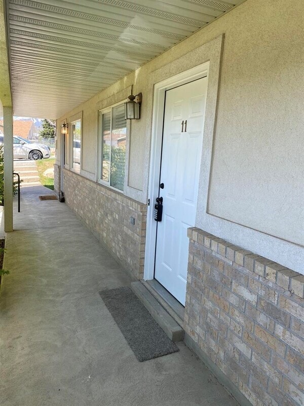Building Photo - 275 W 1750 S Rental