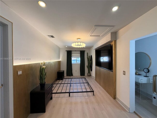 Photo - 2340 SW 42nd Way