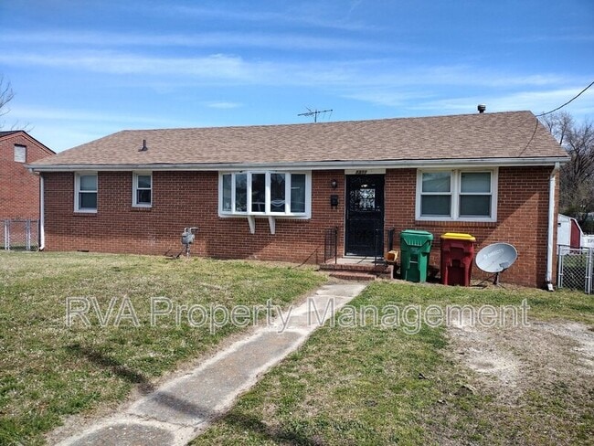 Building Photo - 1311 Beazley St