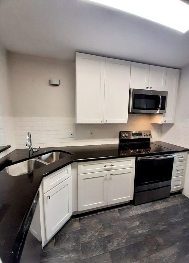 Photo - 3635 Garden Brook Dr