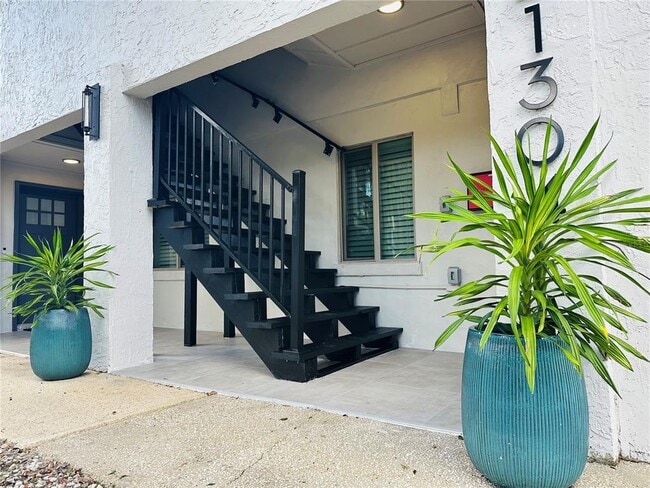 Photo - 1304 E Gore St