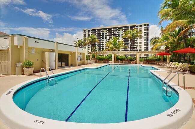 Photo - 3400 S Ocean Blvd Unidad 4h