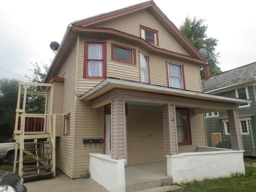 Building Photo - 1521 Taylor St Unit 2