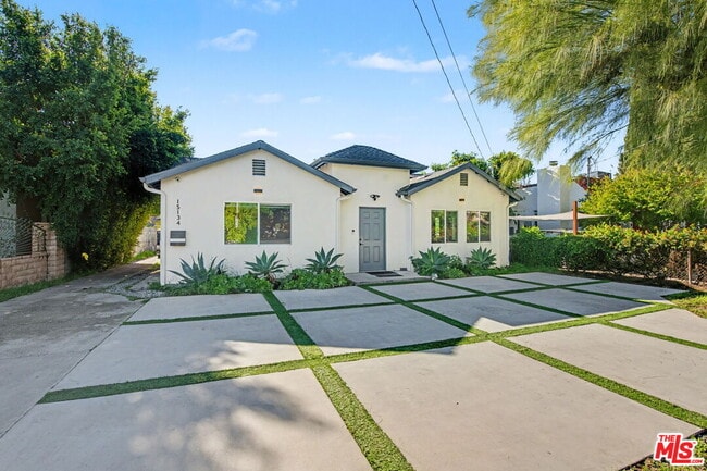 Building Photo - 15134 Friar St