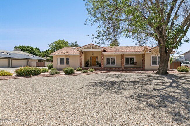 Photo - 8611 W Foothill Dr