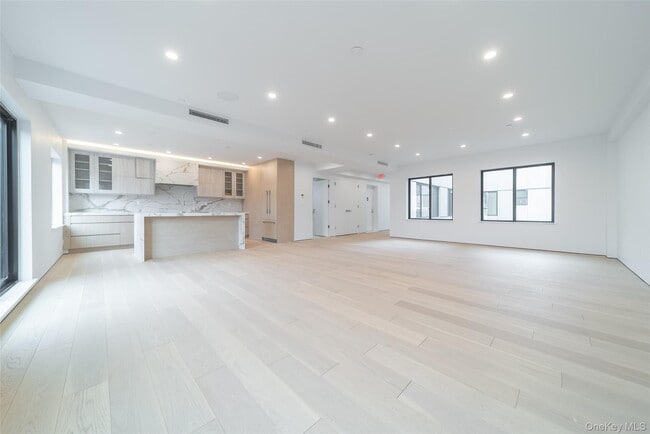 Photo - 132-55-132-41 41st Rd Unit PH