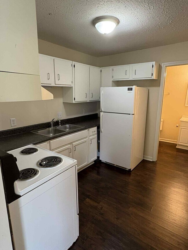 Photo - 1621 Flanigan Ct