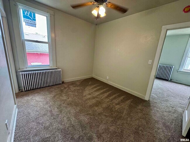 Photo - 1622 Washington St