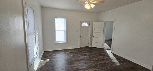 Photo - Remodeled 2 bedroom with Garage & small fe...