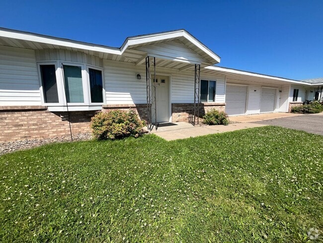Building Photo - 1140 Glenn Pl Unit 1140 Glenn Pl Apt C