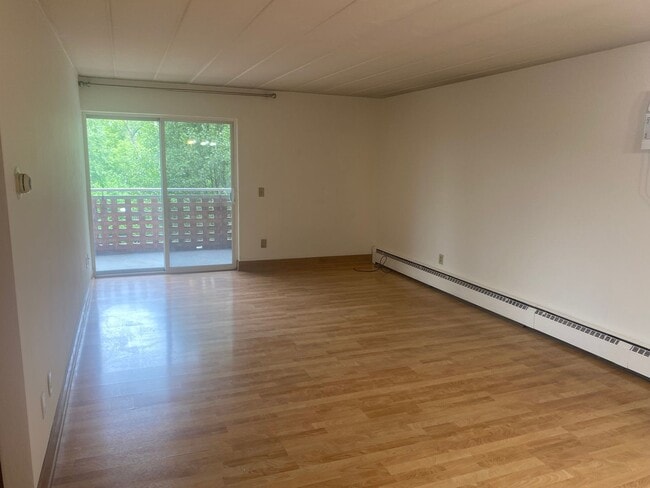 Photo - 2051 Allen Blvd Unit 304