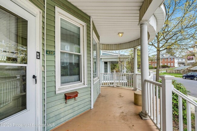 Photo - 439 Wheeler Ave