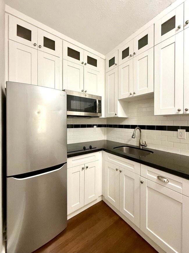 Photo - 126 Mendoza Ave Unidad 6