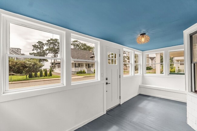 Photo - 155 Broadway