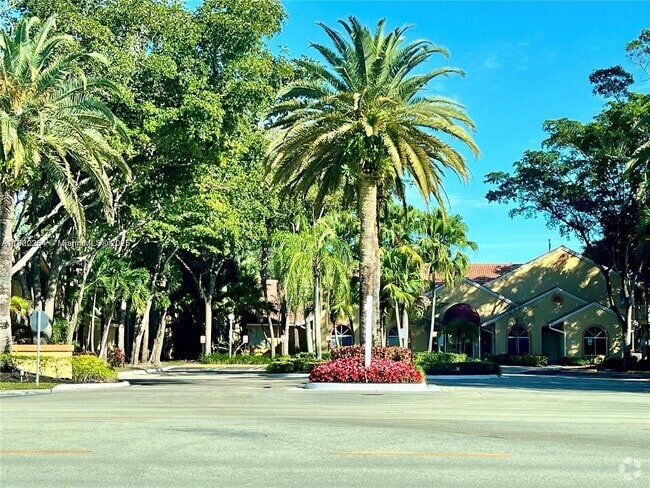 Building Photo - 937 Coral Club Dr Unit 937 Rental