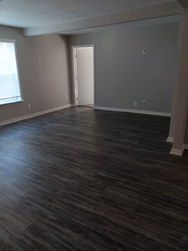 Photo - 1102 Jackson Ave