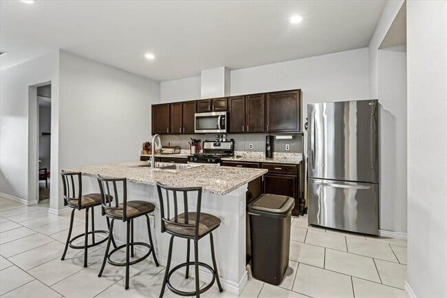 Photo - 2322 Sky Crest Dr