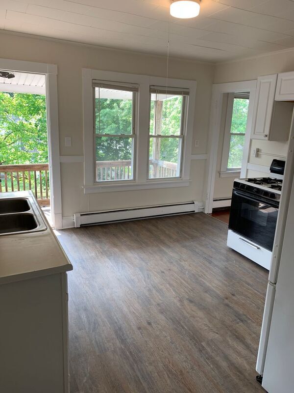 Photo - 70 Maple St Unit 3LR