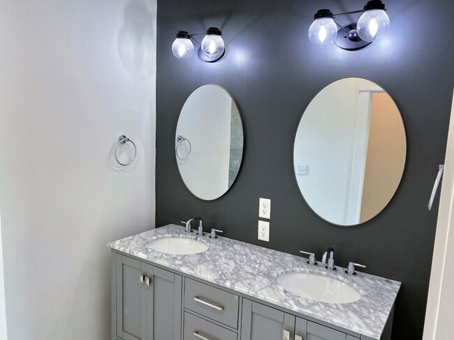 Photo - 152 Allison Way