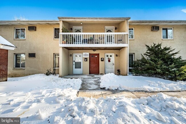 Photo - 300 N Penn St Unit W9