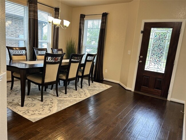 Photo - 159 Joseph Dr