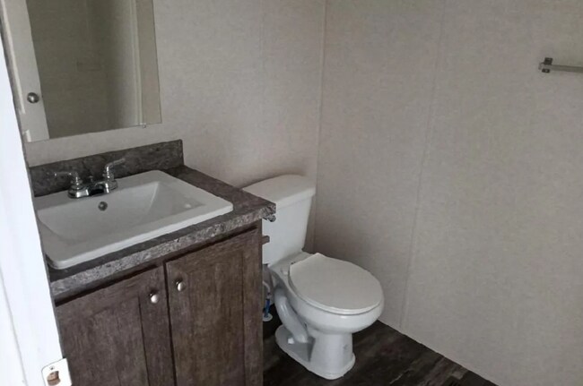 Photo - 209 Birch Ln