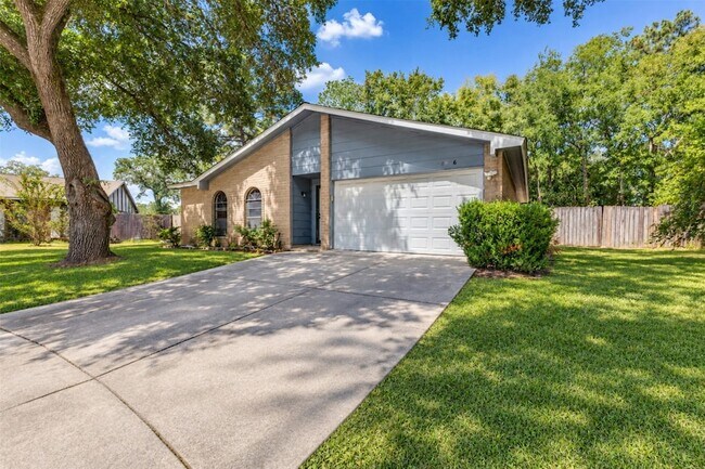 22926 Millgate Dr