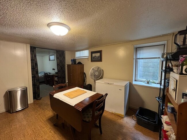 Photo - 818 W Center St Unidad A818-6