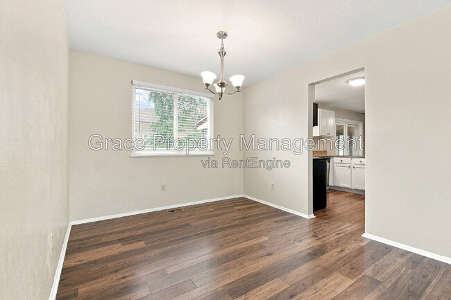 Photo - 11565 Monroe St